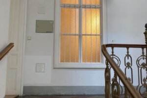 Inge, meine Nachbarin – die Geschichte in mehreren Teilen